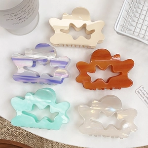 French Vintage Cloud Wave Hollow Hair Claw Acetate Look PVC Large Shark Clip Elegant Hair Styling Accessories For Women