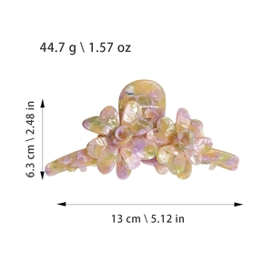 Pince à cheveux fleur en acétate avec motif marbré coloré et design de fleur 3D