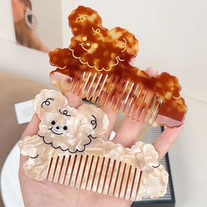 Portable cute cartoon dog hair combs in tortoiseshell and cream marble acetate finish