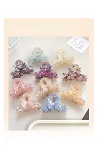 Détails de pinces à cheveux en acrylique avec strass en goutte d'eau et papillons décoratifs