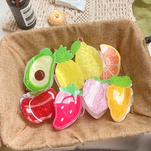 Cute Fruit Series Hair Claws Plastic Fruit Shaped Hair Clips For Women Girls Apple Strawberry Peach Lemon Pineapple Shape Hair Accessories