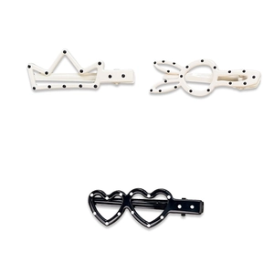 Lot de barrettes à pois avec formes couronne lapin et cœur et pinces crocodile