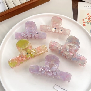 Elegant Cellulose Acetate Floral Hair Claw Clip With Rhinestones Marble Texture Large Shark Clip For Women Hair Accessories