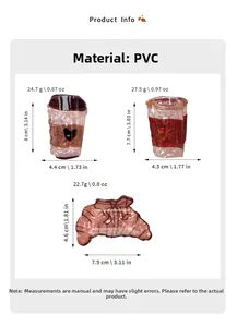 Détail de pinces à cheveux en PVC en forme de café et croissant avec fini iridescent