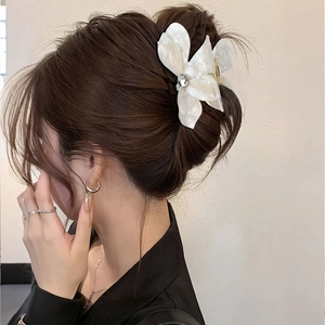 Elegant white acetate flower hair claw with crystal rhinestone for luxury updo hairstyles