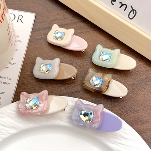 Barrette à Cheveux Forme Tête de Chat en Acétate Français Avec Strass Pince Bec de Canard Vintage Bijoux de Mode Femme