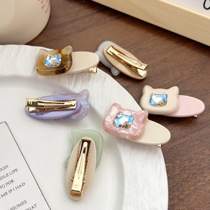 Barrettes à cheveux en forme de chat en acétate avec strass carrés de différentes couleurs