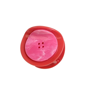 Pince à cheveux créative en résine effet marbre rouge et rose au design de bouton