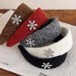 Serre-tête d'Hiver en Peluche avec Flocon de Neige en Strass pour Femmes Bandeau en Tissu Doux et Chaud Accessoires de Cheveux Fête