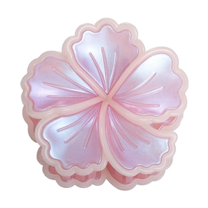 Elegante molletta per capelli a fiore madreperlato rosa e viola per lo stile mare