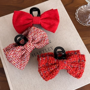 Red Bowknot Hair Claw Clip Retro Tweed Corduroy Fabric Acrylic Shark Clip For Women Elegant Hair Styling Accessories