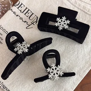 Vintage Black Flocked Hair Claw Clip Rhinestone Snowflake Design Acrylic Hair Clip For Autumn Winter Women Hair Accessories