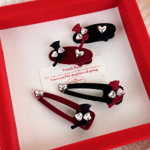 Vintage velvet heart hair clips set with roses and rhinestones in red and black