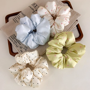 Lot de chouchous en satin à pois bleus, blancs et verts pour queues de cheval chics