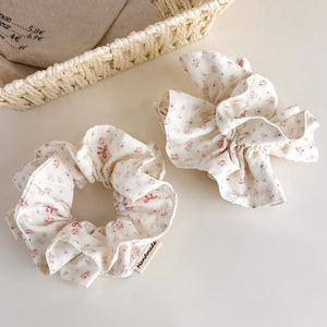 Floral double-layered scrunchie set with pink flowers and handmade fabric label