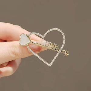 Spilla in Lega Romantica a Cuore con Zirconia Oro Freccia di Cupido LOVE Lettera Spille per Donna Elegante Gioielli di San Valentino