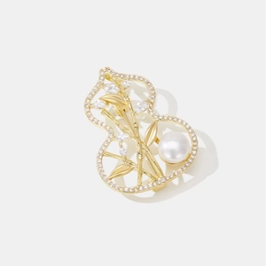 Golden bamboo leaf gourd brooch with white pearls and sparkling zircon stones