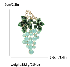 Detailed size chart of grape shaped crystal brooch with dimensions in inches and grams
