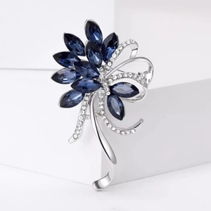 Élégante Broche Fleur de Bauhinia en Alliage avec Strass pour Femmes Cristal Bleu Foncé Corsage Pin Accessoires de Vêtement Bijoux