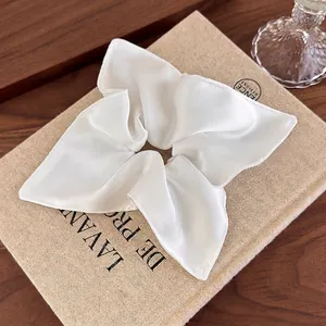Elegant Pearl White Satin Scrunchie Large Square Petal Hair Tie High Elasticity Polyester Ponytail Holder For Women