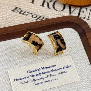 Retro leopard print plush square earrings with gold metal frame in vintage French style