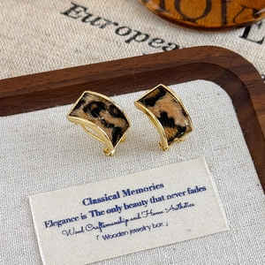 Retro leopard print plush square earrings with gold frame in a vintage aesthetic style