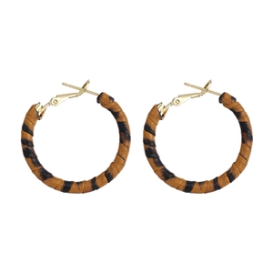 Orecchini a cerchio retrò in pelle leopardata marrone con chiusura dorata