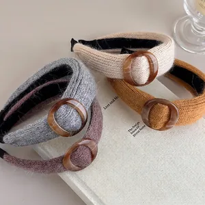 Serre-tête Tricoté à Bord Large Style Coréen Rétro en Fil de Laine Avec Boucle en Résine Ambrée Pour Femme Accessoires Cheveux Hiver