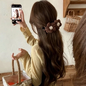 Knitted vintage flower banana hair clip for high ponytail in brown and beige wool