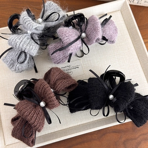 Eleganti mollette per capelli in maglia con fiocchi e perle in quattro colori