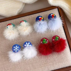 Handgefertigte Glas Weihnachten Pompon Ohrstecker Festliche Winter Schneemann Baum Schneeflocke Strumpf Ohrschmuck Für Damen