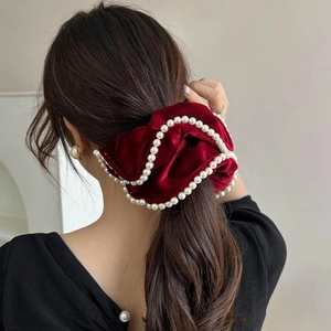 Vintage French Style Velvet Scrunchie With Imitation Artificial Pearl Trim Elegant Large Hair Tie For Women Daily Hair Accessories