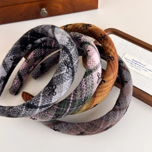 Plaid woolen headbands with bow embroidery and thick sponge padding for women