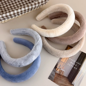 Serre-tête en fausse fourrure de lapin en cinq couleurs pour un look chaud et volumineux
