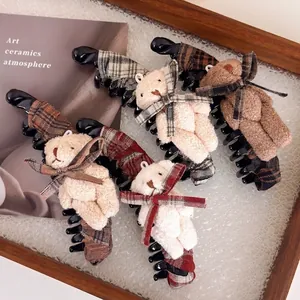 Maillard Carreaux Tissu Nœud Peluche Ours Banane Pince à Cheveux Style Coréen Rétro Automne Hiver Pince Verticale Femme Accessoires Cheveux