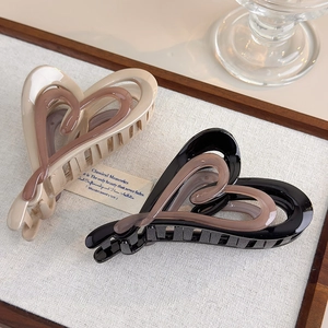 Brown and black gradient heart hair claws set with hollow double-layered design