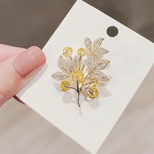 Fashion Lucky Tree Leaf Flower Brooch Pin Gold Silver Alloy Rhinestone Zirconia Jewelry For Women Party Wedding Gift