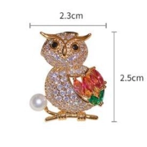 Elegant owl brooch with sparkling rhinestones and colorful crystals, size 2.3cm by 2.5cm