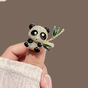 Broche Panda Mignonne en Alliage Strass Émail Animal Épinglette pour Femmes Accessoires de Mode Bijoux Cadeau
