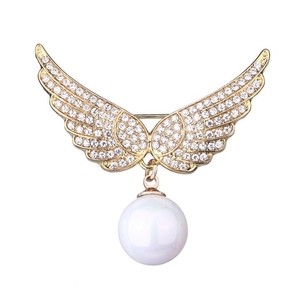 Broche ailes d'ange dorées avec strass brillants et un pendentif perle blanche ronde