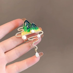Elegant Chinese style landscape brooch with pearls and emerald green enamel tassels
