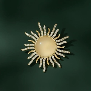Luxury Alloy Sun Flare Brooch Pin With Cat Eye Stone And Rhinestones Elegant Gold Jewelry Gift For Women Party Daily Accessories