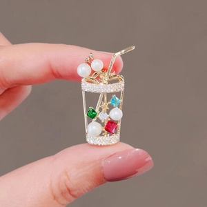 Luxury cocktail beverage brooch with sparkling rhinestones and white pearls on gold plating