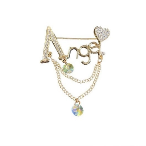 Broche lettre Angel dorée ornée de strass avec pompons élégants à double chaîne