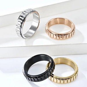Bague Spinner en Acier Inoxydable Minimaliste Motif Engrenage Rotatif Soulagement du Stress Bijoux pour Hommes Femmes Accessoire Quotidien
