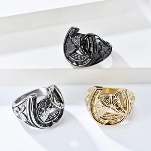 Retro horseshoe horse head rings in gold, silver, and black finish for equestrians