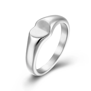 Minimalist Heart Signet Ring For Women High Polished Stainless Steel Gold Silver Heart Shaped Statement Band Jewelry Accessory