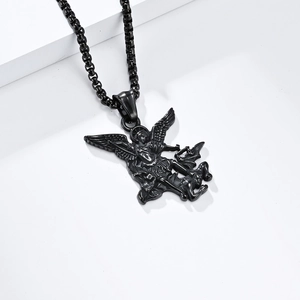 Aartsengel Michael hanger van zwart roestvrij staal aan box ketting voor heren vintage