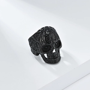 Gothic Totenkopf-Ring für Herren aus schwarzem Edelstahl mit Blumen-Gravuren