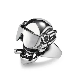 Bague Crâne en Acier Inoxydable Gothic Punk pour Hommes Casque de Pilote Lunettes Cigare Squelette Biker Bijoux Mode